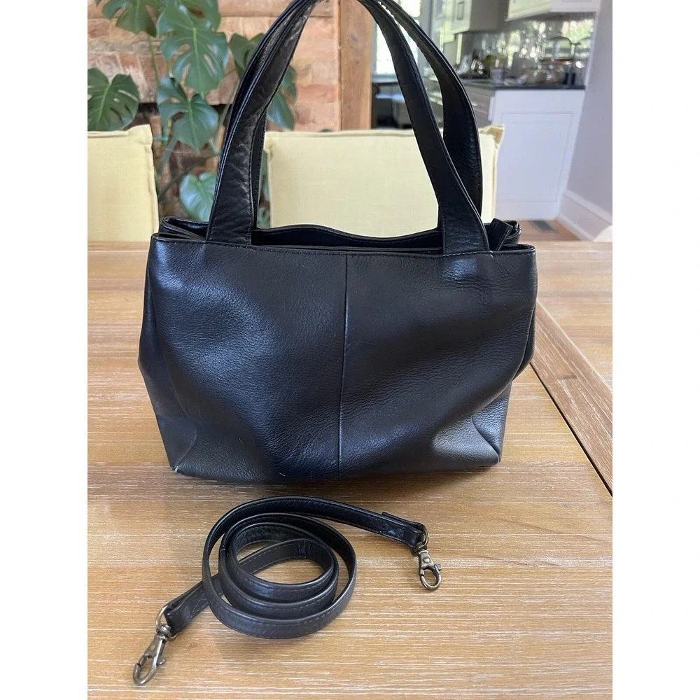 HOBO International Purse Handbag Satchel Crossbody Black Leather With Strap